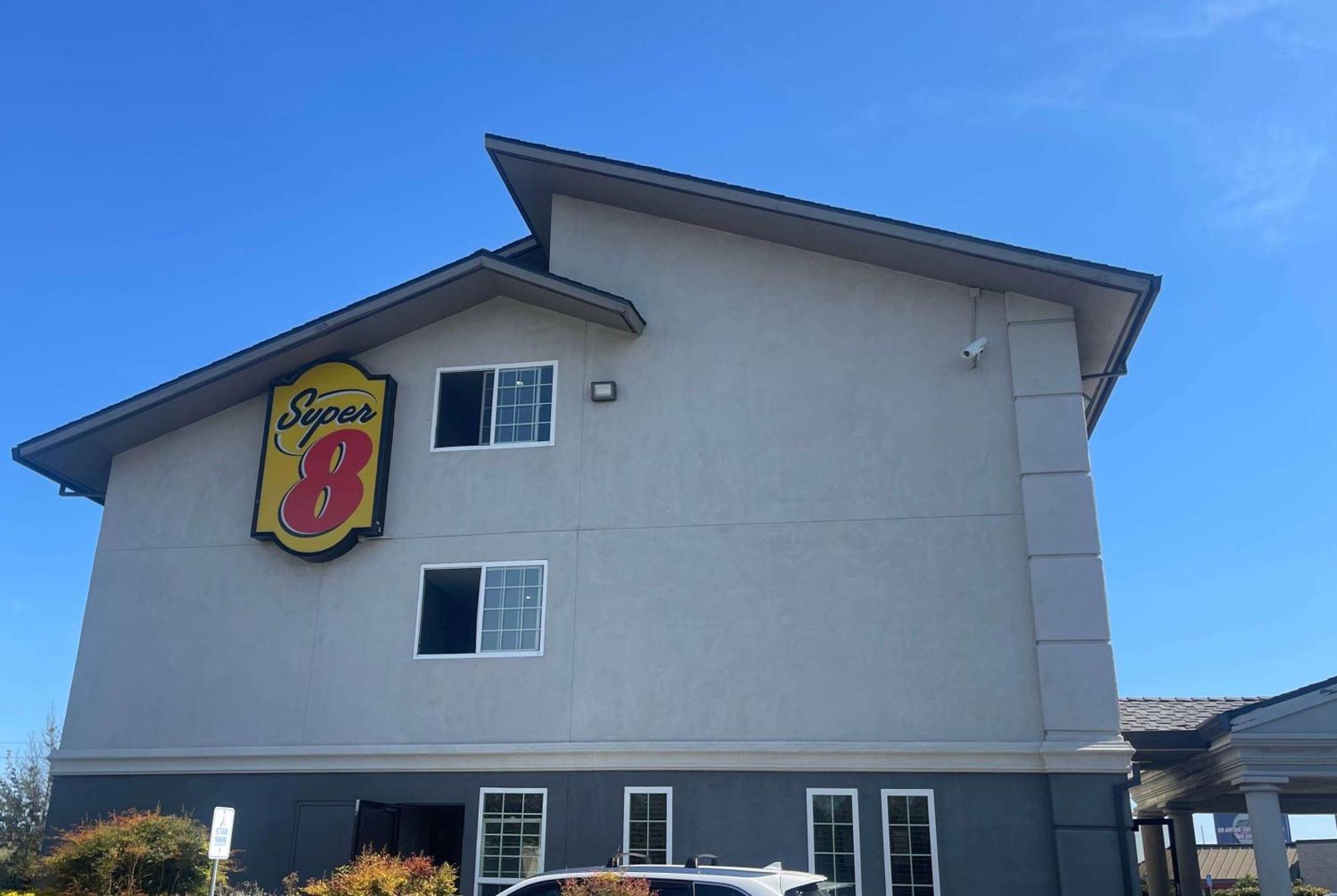 Hotel Super 8 By Wyndham Sacramento/Florin Rd à Freeport Extérieur photo
