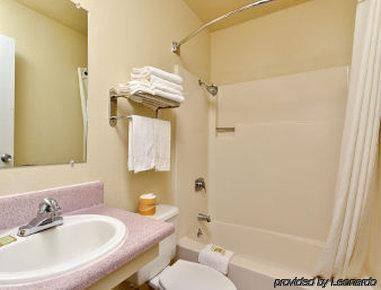 Hotel Super 8 By Wyndham Sacramento/Florin Rd à Freeport Extérieur photo