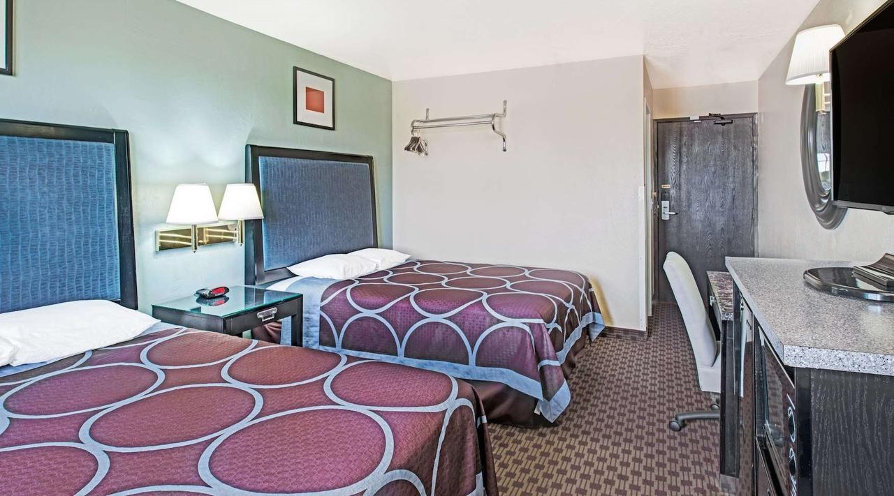 Hotel Super 8 By Wyndham Sacramento/Florin Rd à Freeport Extérieur photo